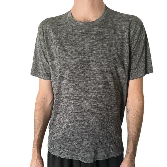 Men’s Ideology Grey Workout Tee - Picture 1 of 7